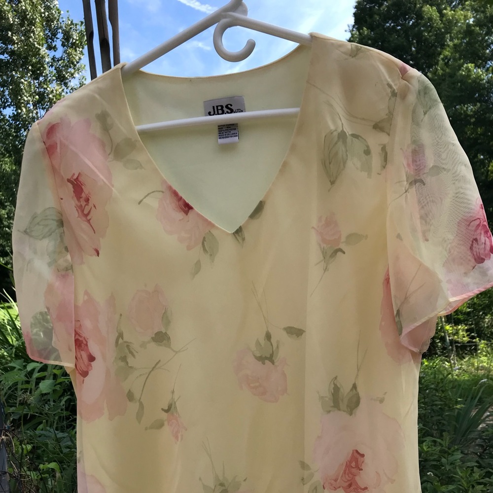 Flowy woman top. Size 16w